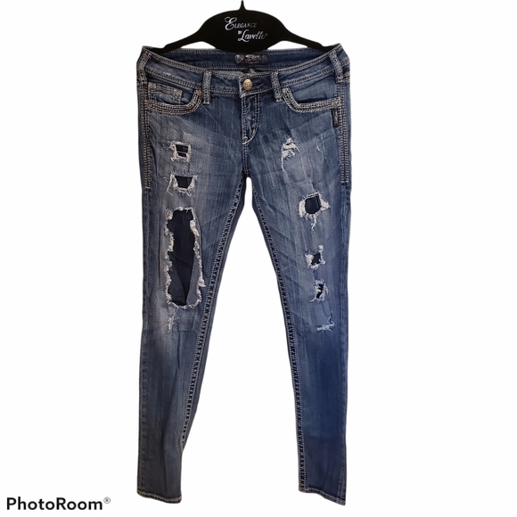 Silver Jeans • Aiko Skinny • Distressed • 29Wx33L - Picture 1 of 5